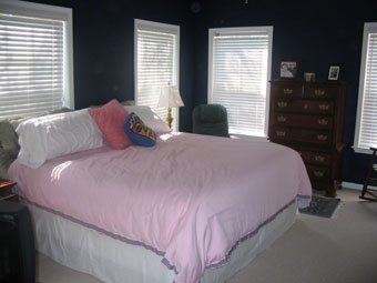 bed3b.jpg bed3b.jpg